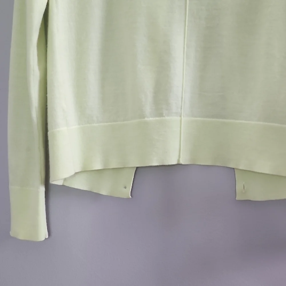 BANANA REPUBLIC Pastel lime green 100% Extra fine Merino wool cardigan - Picture 7 of 9